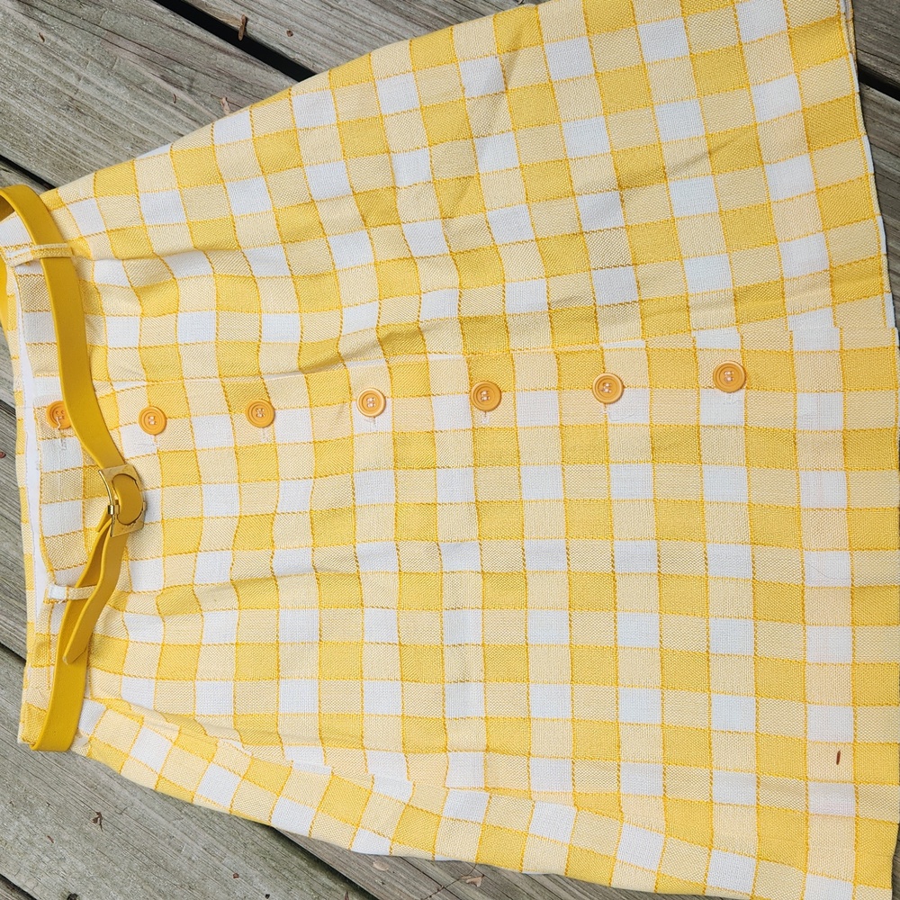 Vintage Glenbrooke Butter Yellow Checkered Plaid preppy School Girl Button Skirt